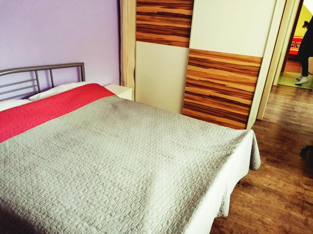 פישטני Apartmany Pri Auparku מראה חיצוני תמונה