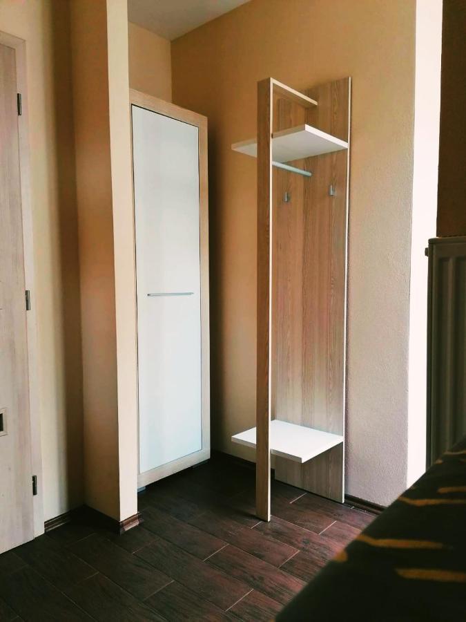 פישטני Apartmany Pri Auparku מראה חיצוני תמונה